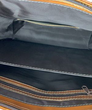 Kožená dámska kabelka SHOPPER ručne tamponovaná a tieňovaná v tmavo žltej farbe – Obrázok 5