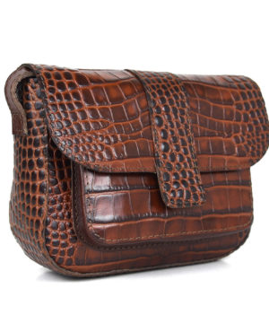 Malá kabelka crossbody z hovädzej kože s dezénom krokodíla v hnedej farbe – Obrázok 4