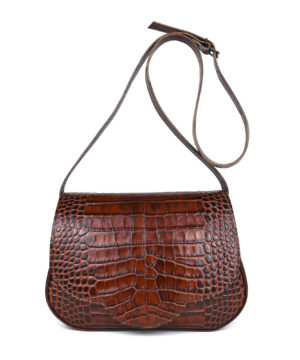 Kabelka crossbody z hovädzej kože s dezénom krokodíla v hnedej farbe – Obrázok 12