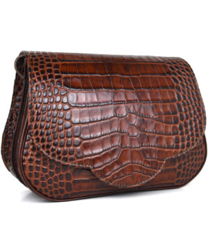 Alternative view of Kabelka crossbody z hovädzej kože s dezénom krokodíla v hnedej farbe