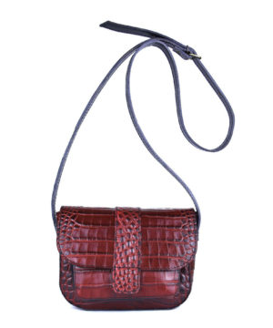 Malá kabelka crossbody z hovädzej kože s dezénom krokodíla v bordovej farbe – Obrázok 6