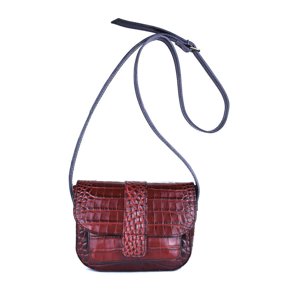 Malá kabelka crossbody z hovädzej kože s dezénom krokodíla v bordovej farbe – Obrázok 6