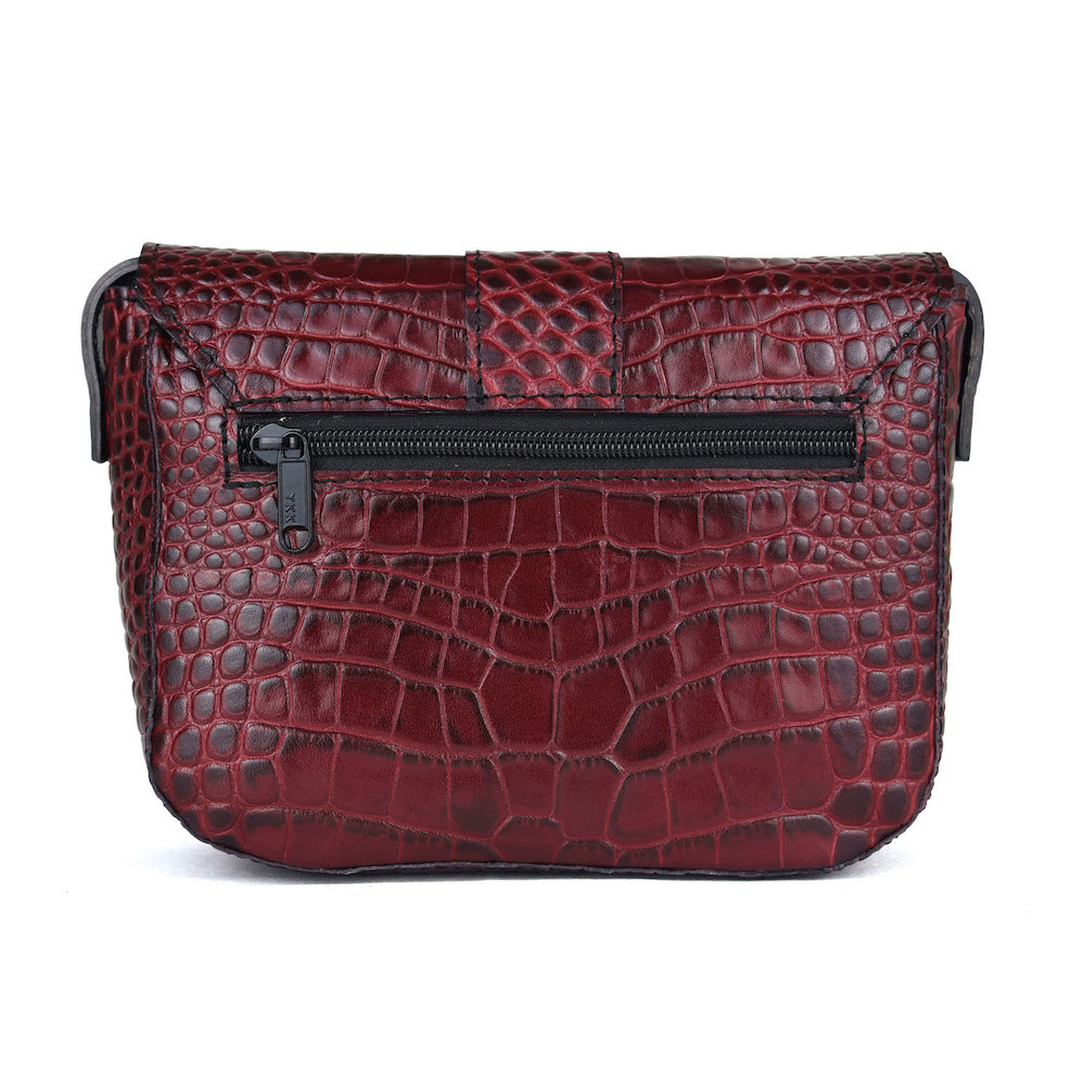Malá kabelka crossbody z hovädzej kože s dezénom krokodíla v bordovej farbe – Obrázok 8