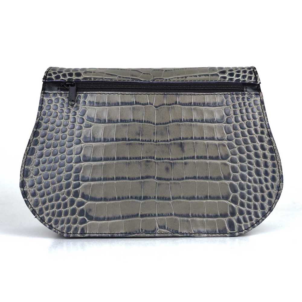 Kabelka crossbody z hovädzej kože s dezénom krokodíla v šedej farbe – Obrázok 5