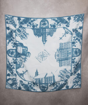Alternative view of Hodvábna šatka SLOVENSKO TMAVO MODRÁ, 90 x 90cm, Made in SLOVAKIA