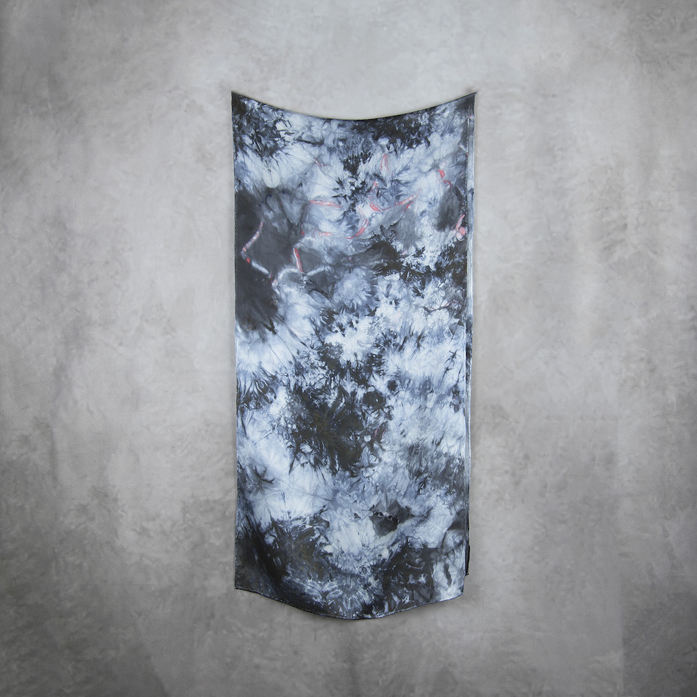 Hodvábny šál LIMITED_09, Ručná výroba na Slovensku, 175 x 45cm – Obrázok 2