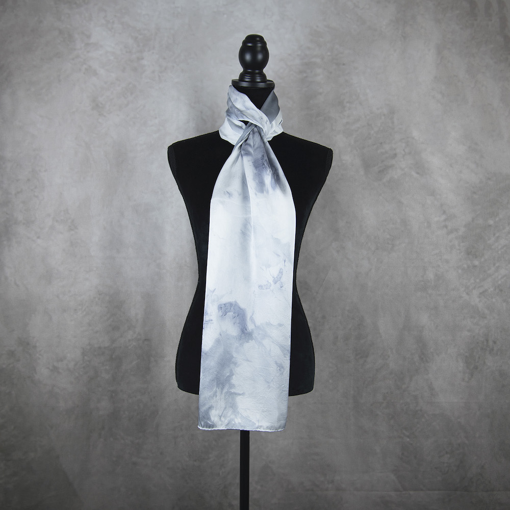 Hodvábny šál LIMITED_26, Ručná výroba na Slovensku, 175 x 45cm – Obrázok 4