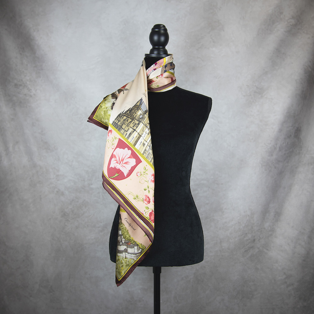 Hodvábna šatka SLOVENSKO - LOSOSOVÁ, 90 x 90cm, Vyrobené na Slovensku – Obrázok 4