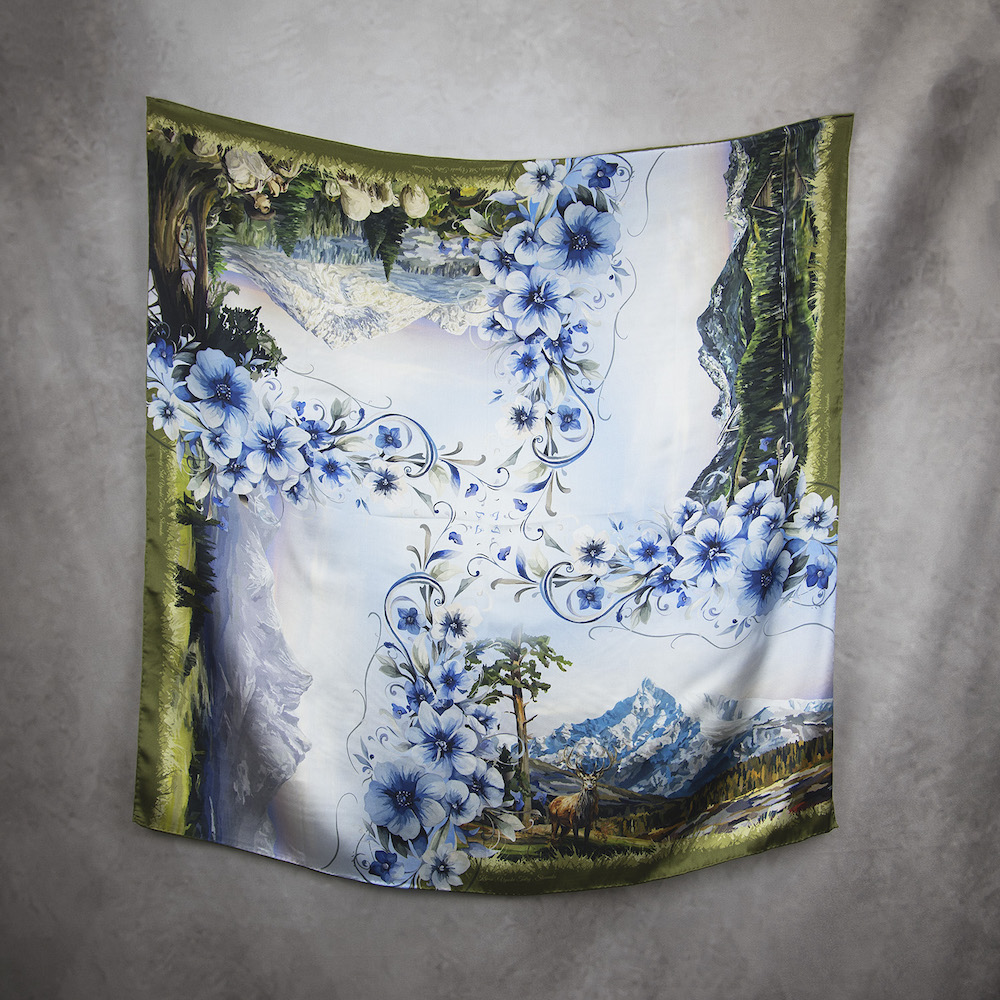 Hodvábna šatka VYSOKÉ TATRY - MODRÉ, 90 x 90cm, Vyrobené na Slovensku – Obrázok 2