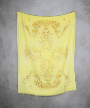 Alternative view of Unisex zimný šál z Merino vlny so vzorom ORNAMENT YELLOW, výrobený na Slovensku