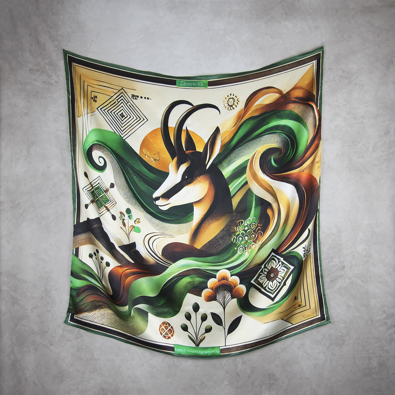 Hodvábna šatka KAMZÍK - ZELENÝ, 90 x 90cm, Vyrobené na Slovensku – Obrázok 2