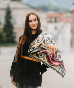Hodvábna šatka LÚČNE KVETY - ZELENÉ, 90 x 90cm, Vyrobené na Slovensku – Obrázok 7