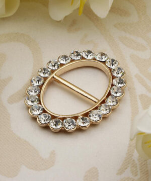 Alternative view of Luxusná spona na šatku a šál v oválnom dizajne so sklíčkami v zlatej farbe