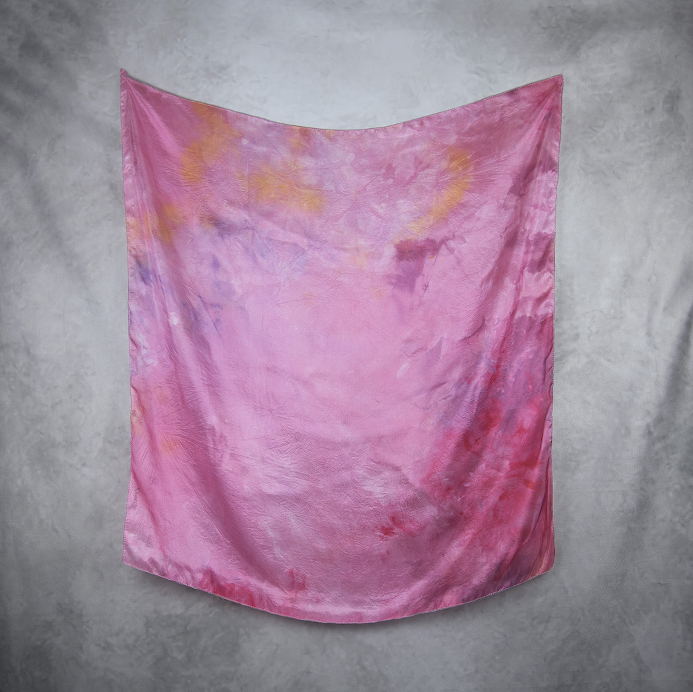 Hodvábna šatka VZOR_39, 85 x 90cm, Vyrobené na Slovensku – Obrázok 2